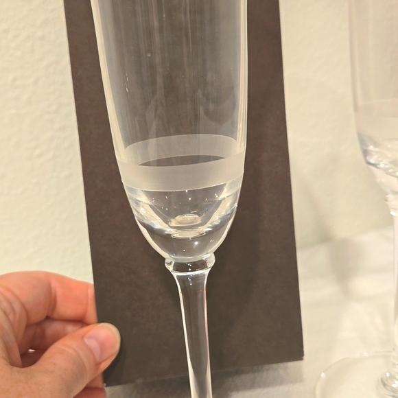 Vera Wang Wedgwood Champagne Flute Pair Clear and Frosted Glass - Picture 3 of 9